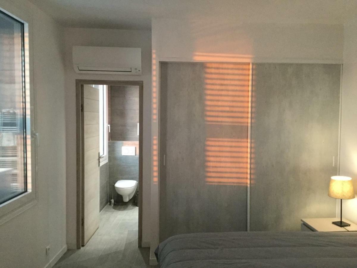 Appartement Cabanon Marseillais 45 M2 Sur L'eau à Malmousque Marseille